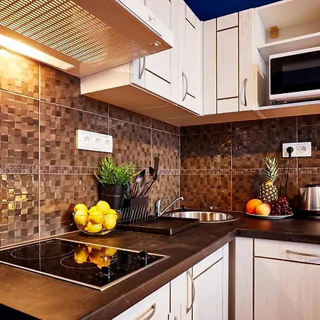 Vaclavska Apartment
